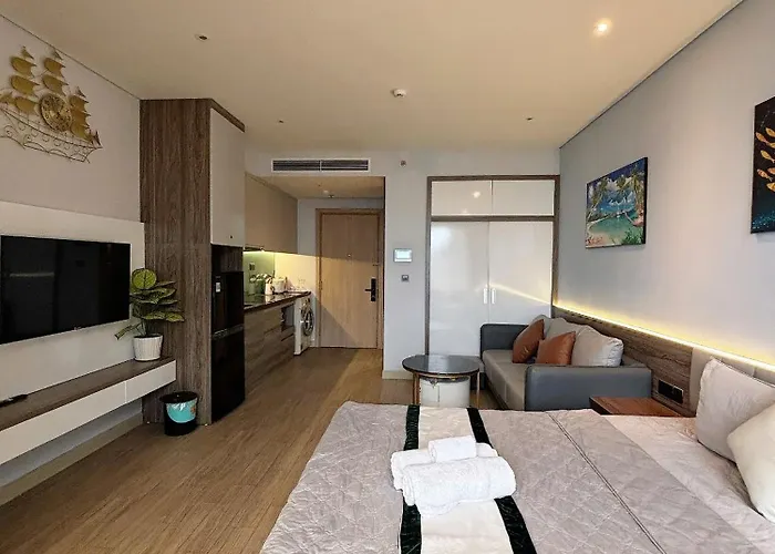 Citadines Marina Bay 904 * Ha Long